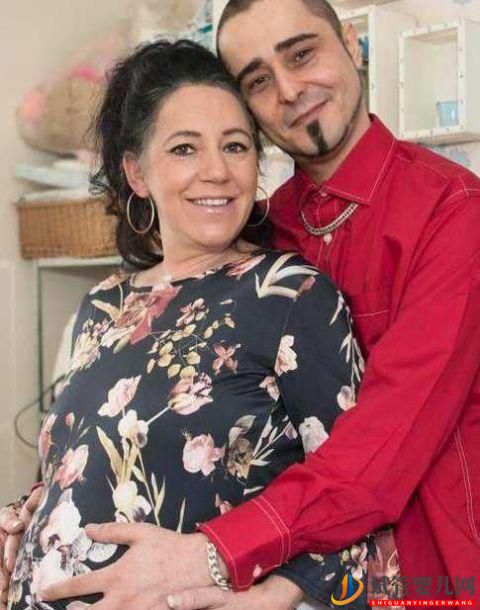 48歲女子努力懷孕23年不成,借高利貸做試管嬰成功,稱不后悔(圖1)