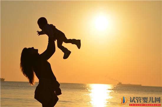 為什么在美國試管嬰兒前要做孕前牙齒檢查呢(圖1)