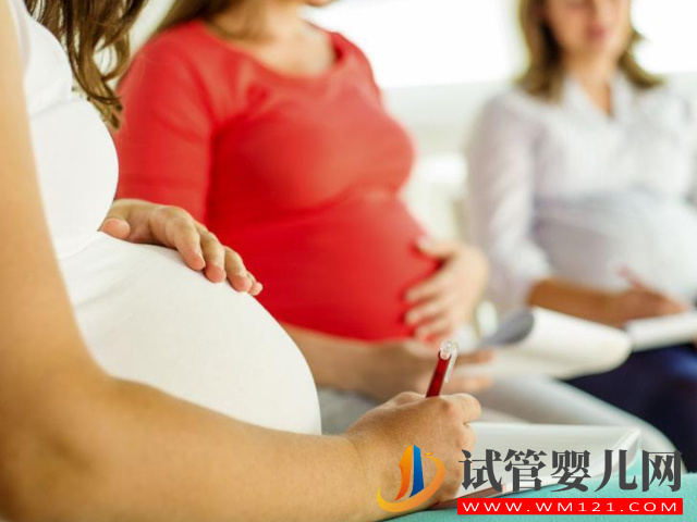 孕婦每月體重增長參照表,合理飲食+運(yùn)動+監(jiān)測祝你達(dá)標(biāo)(圖1) 孕婦每月體重增長參照表,合理飲食+運(yùn)動+監(jiān)測祝你達(dá)標(biāo)(圖1)