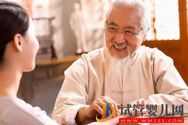 分享中藥促排卵生雙胞胎3個方子，服用促卵泡湯當月見效(圖1)