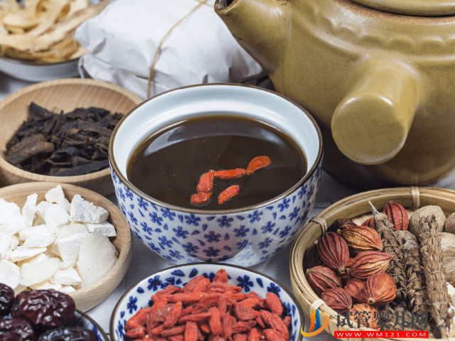 中醫(yī)建議產(chǎn)婦喝補(bǔ)中益氣湯原因有3點(diǎn)，喝對(duì)了讓你面若桃花(圖1)